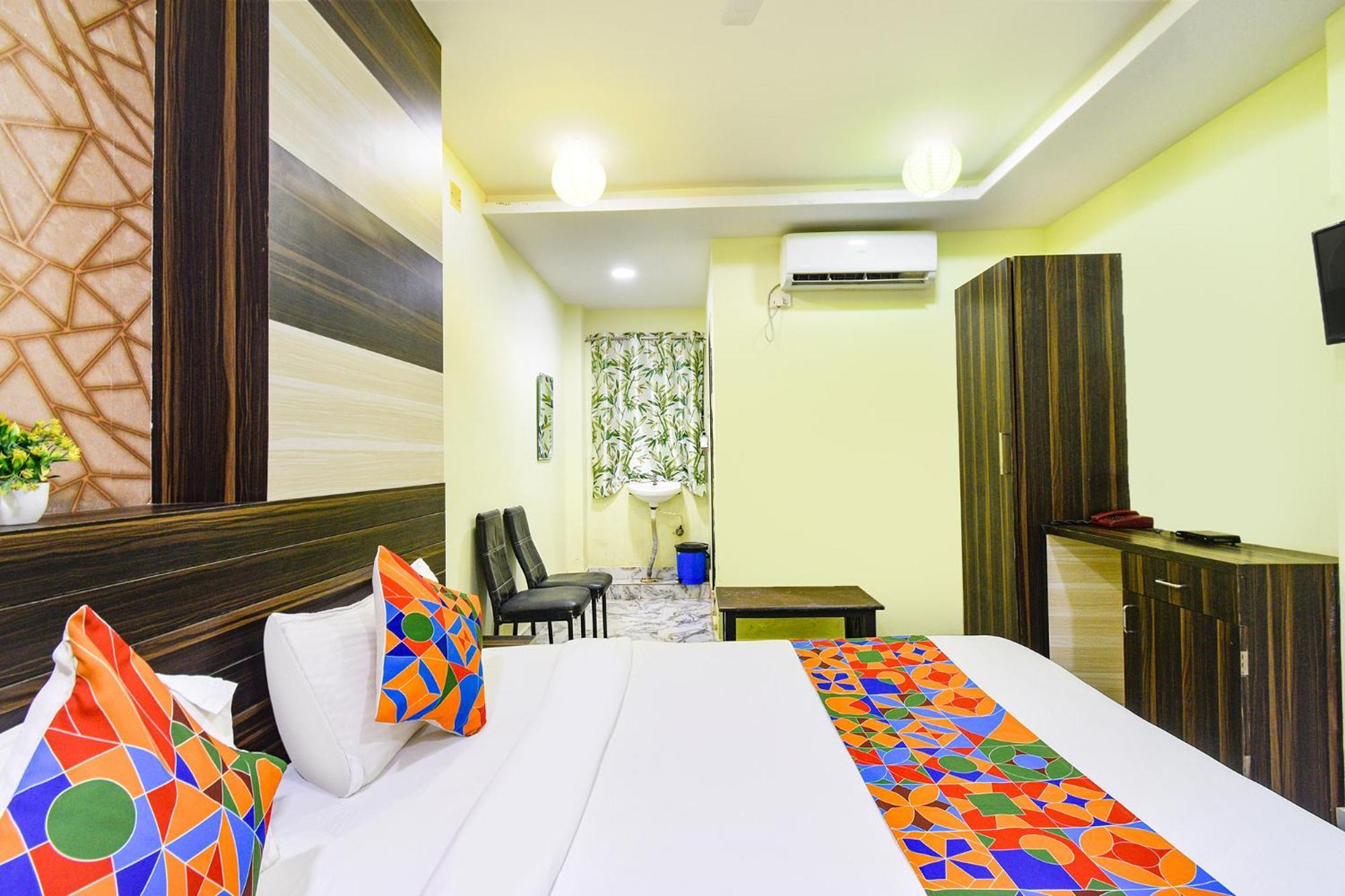 Fabhotel Galaxy Park - Nr Hyderabad International Airport, Shamshabad Exterior photo