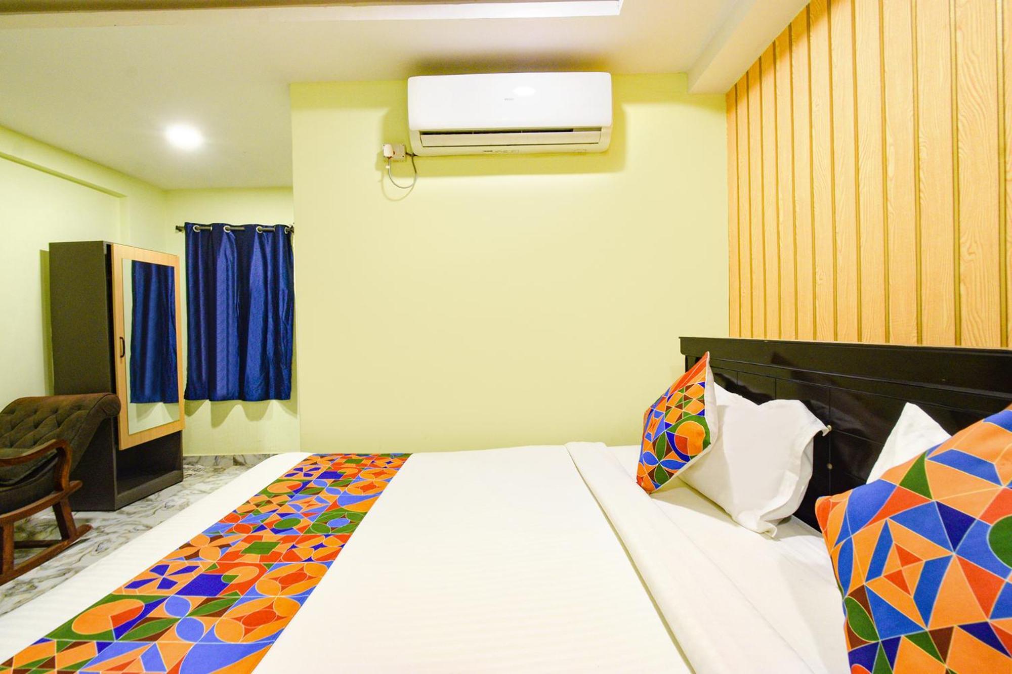 Fabhotel Galaxy Park - Nr Hyderabad International Airport, Shamshabad Exterior photo